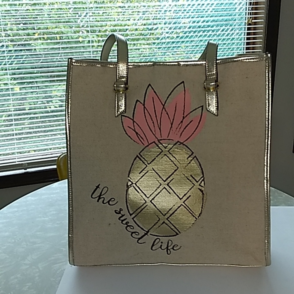 Kate Landry tote with wristlet clutch. - Picture 2 of 16